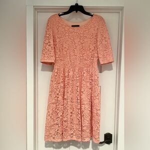 Women’s Lace Overlay - Fully Lined - Half Sleeve Modest Knee Length Dress! SZ XL